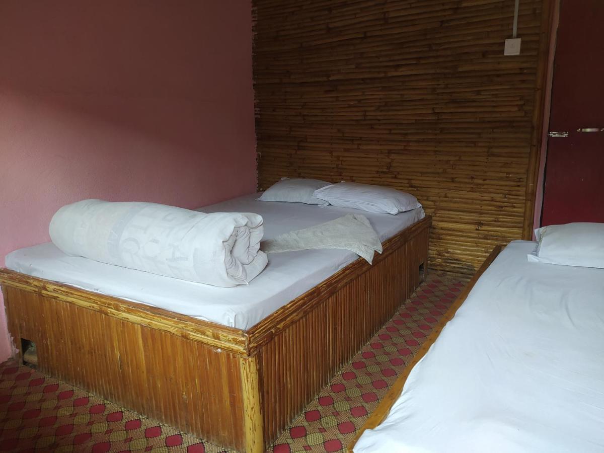 Hotel New Bamboo Palace Gorkhā المظهر الخارجي الصورة